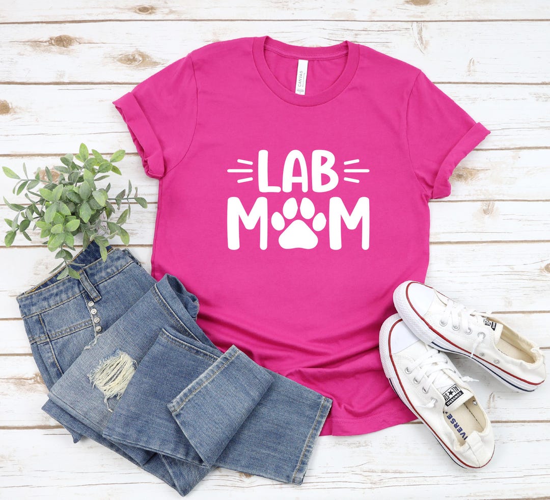 Lab Mom Gift, Lab Mom Shirt, Labrador Mom Gift Shirt for Labrador Mom ...