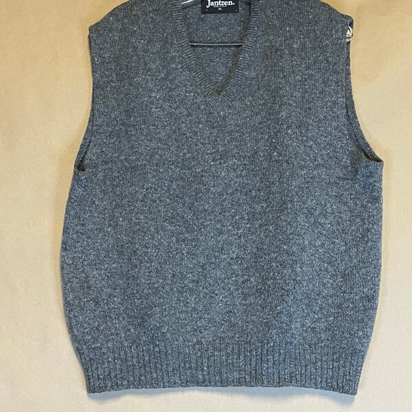 Vintage 90'S Jantzen acrylic knit cardigan, made in the USA, men's size XL acrylic navy blue type Vintage Second Hand
