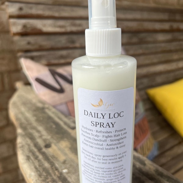 Daily Loc Hydration Spray