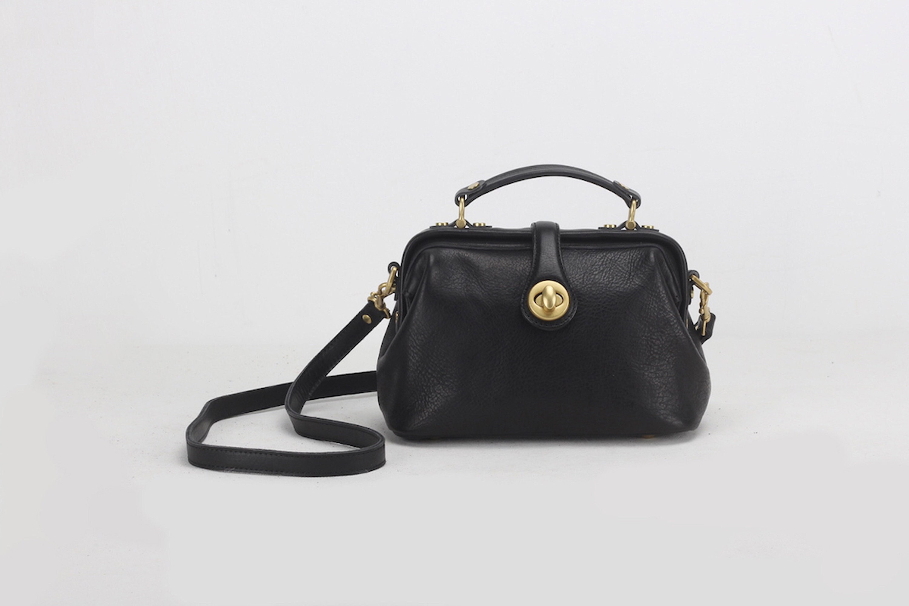 Gladstone Bag-Black — The Masses Brand Shop