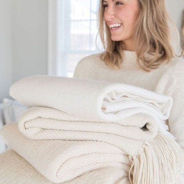 Couverture en laine d'alpaga de la meilleure qualité - Couverture en laine d'alpaga de qualité supérieure - Couverture douce et confortable - Couverture blanche