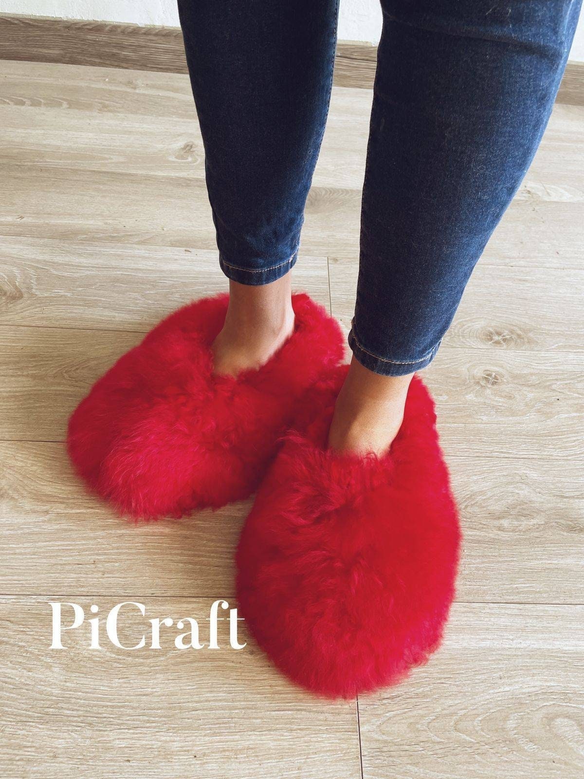 Red fluffy slippers sale