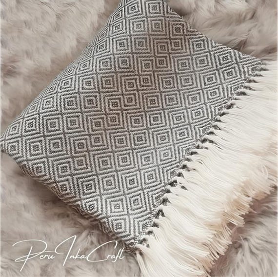 Blanket Made With the Best Quality Alpaca Wool Premium Alpaca Wool Blanket Soft and Cozy Blanket Etsy Canada