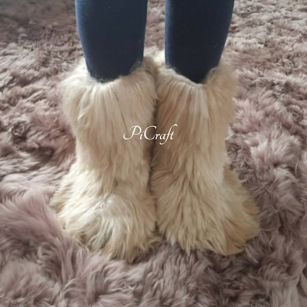 Fur boots -  ligh cream  boots slippers  - Unisex Alpaca fur slippers - home slippers  - very soft touch