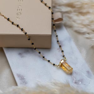 Collier en cristal, collier en citrine, collier en pierres précieuses, bijoux carte message, collier pendentif en cristal, bijoux bohèmes, cadeau pour elle