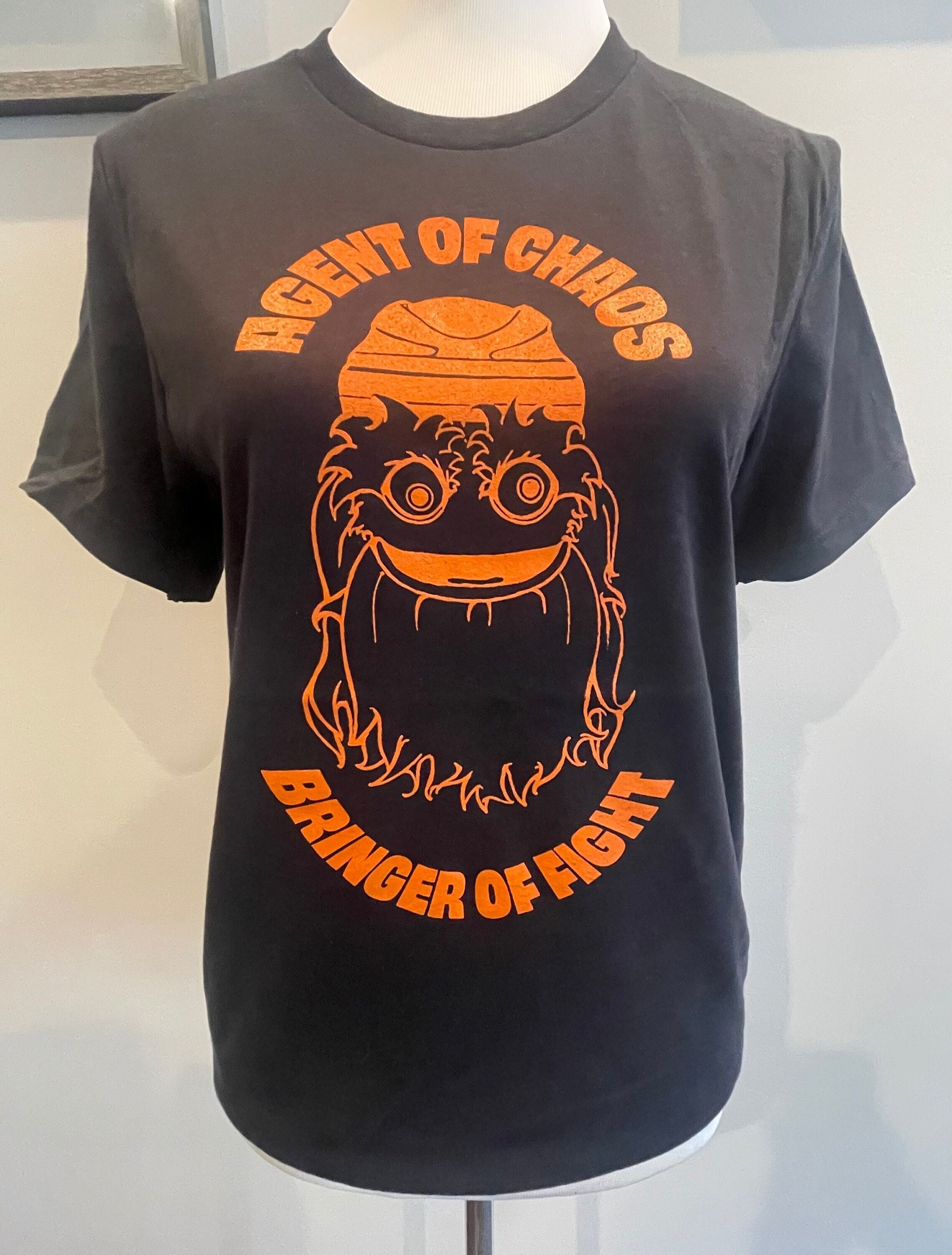 Gritty Tshirt Agent of Chaos black 