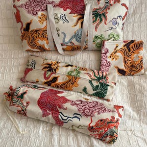 Mah jong tote, rack, tile and accessory bag set A009 lined Tiger