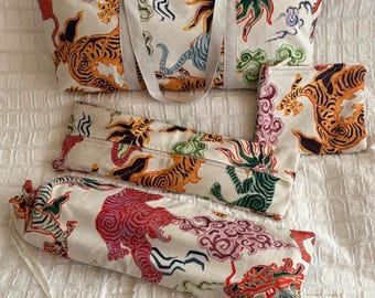 Mah jong tote, rack, tile and accessory bag set A009 lined Tiger