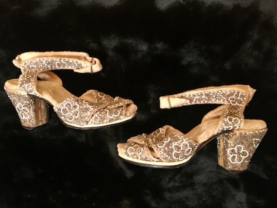 Exquisite Pair of Beaded 1930's Evening Shoes ~ Ol