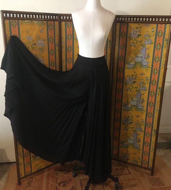 Vintage Keyloun Full Sweep Accordion Pleat Palazz