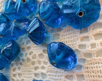 Perles vintage japonaises en verre soufflé creux | Forme d'OVNI bleu translucide (10 pièces)