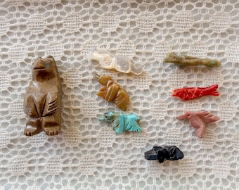 Fétiches animaux en pierres précieuses sculptées à la main – Sculpture d'ours en marbre de Picasso, lot de perles assorties