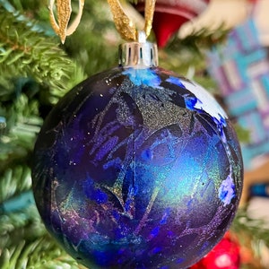 Silent Night: Set of 12 Alcohol Ink Aura Ornaments