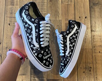 vans custom supreme