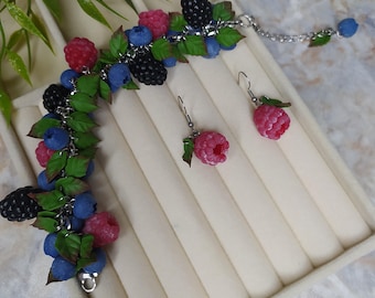 Set of jewelry made of raspberries,blackberries and blueberries made of polymer clay,bracelet and earrings raspberry and blackberry