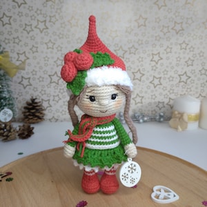 Weihnachtswichtel gehäkelt. Weihnachtswichtel Puppen Mädchen. Weihnachtselfen Gnome amigurumi. Weihnachtswichtel.Weihnachtsdeko