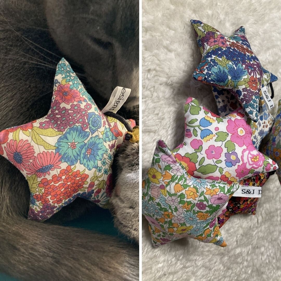 Jouet Louise L'etoile Fleurie en Liberty Pour Petits Chiens et Chats