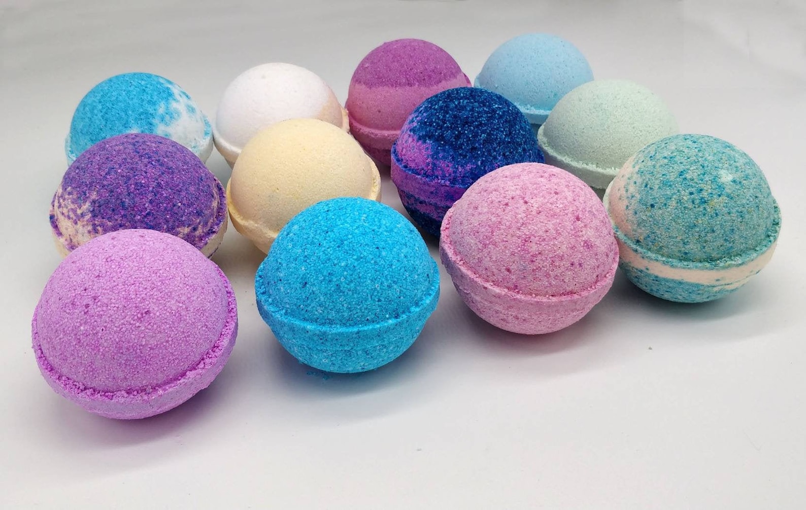 12 Pack Bath Bombs Gift Set Vegan Bath Bombs Natural Etsy UK