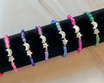 Pulsera con cuentas de estrella y luna celestial delicada