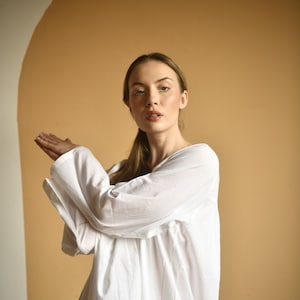 COTTON NIGHTDRESS - Soft White