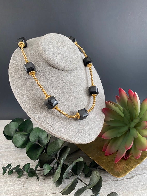 Vintage Trifari Black and Gold Necklace 
