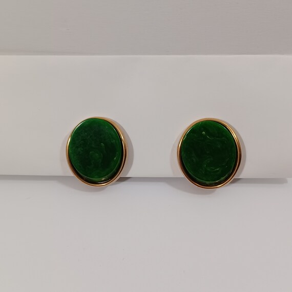 Spinach green bakelite clip on earrings vintage m… - image 4