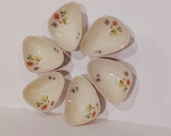 Set of 6 three sided dishes, pink, purple, and green daisies, vintage 1950's