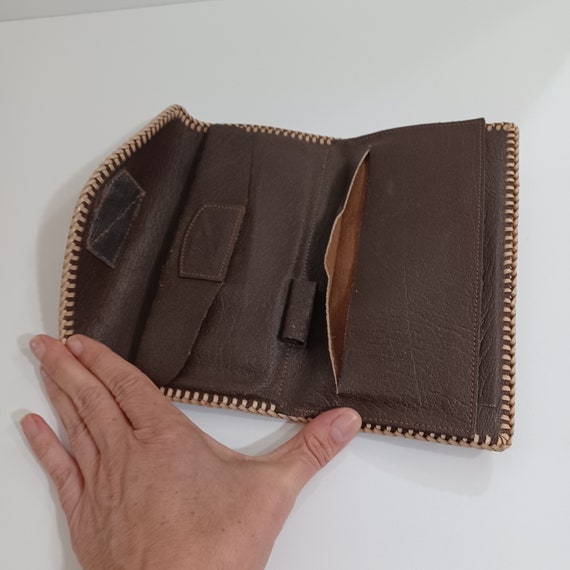 Vintage tooled leather oak leaf and acorn wallet - image 6