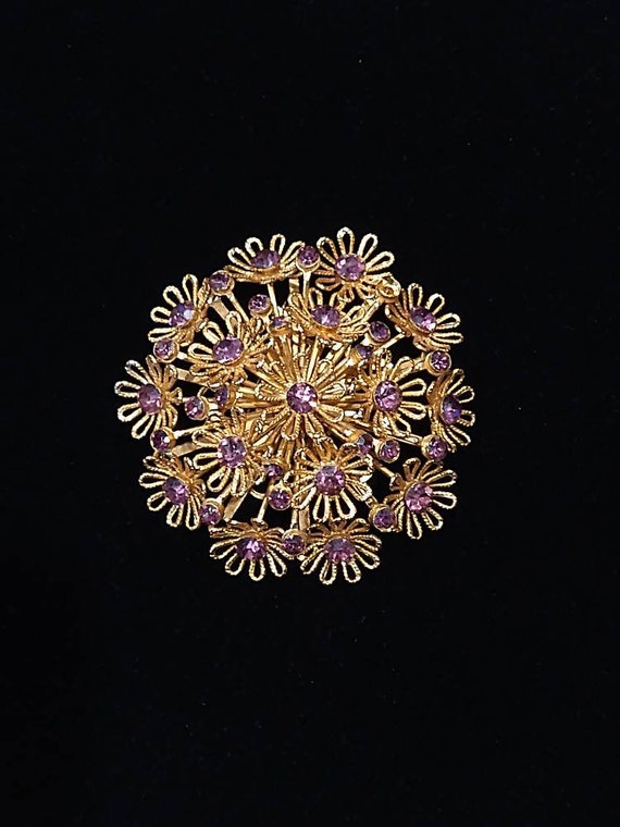 1950's purple rhinestone and gold filigree flower… - image 1