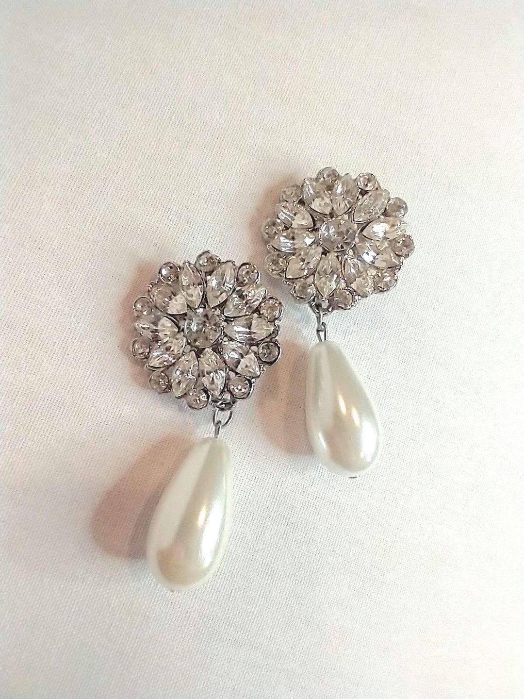 Pair of Rhinestone and Drop Teardrop Pearl Dress Pins Brooches - Etsy