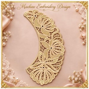 Può includere: Un disegno per ricamo a macchina a forma di mezzaluna con intricati fili dorati, motivi floreali e un motivo a griglia. Il testo "Machine Embroidery Design" è stampato nella parte superiore.