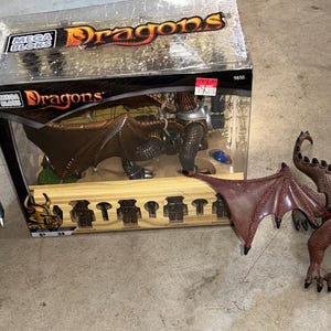 Mega Bloks Dragons Lot