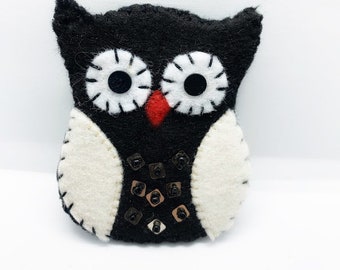 Owl, Felt owl, owl brooch, cute owl