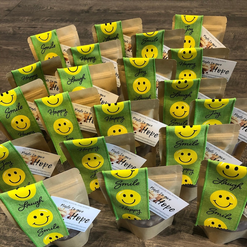 HOMEGROWN HAZELNUTS Oregon's Heart Healthy,Protein Packed, Brain Boosting, Energy Fuel Snacks/Party Favor/Gift for EVERYONE You Appreciate Smily Face Packaging