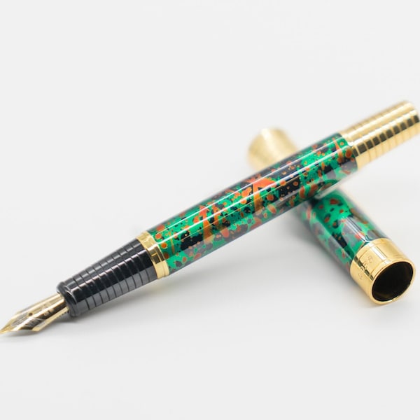 Green & Gold Fountain Pen | Metal Calligraphy Pen, Refillable, Vintage Design, Wedding Gift, Speckled, M nib, boss gift New job Writers Gift