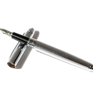 Silber Edelstahl Füllfederhalter | Medium Feder, Metall, Kalligraphie Stift, nachfüllbar, Vintage Design, Hochzeitsgeschenk, elegant, Schreiben