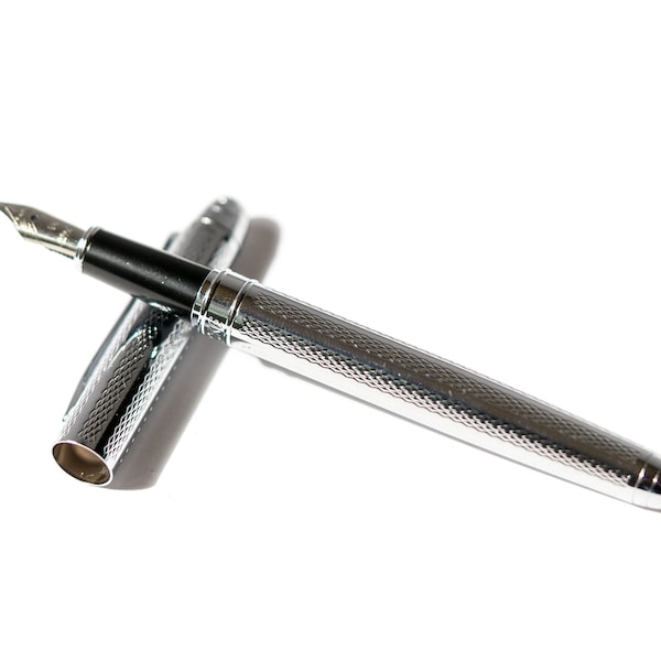 Silver Stainless Steel Fountain Pen | Medium Nib, Metal, Calligraphy Pen, Refillable, Vintage Design, Wedding Gift, Elegant, Writing