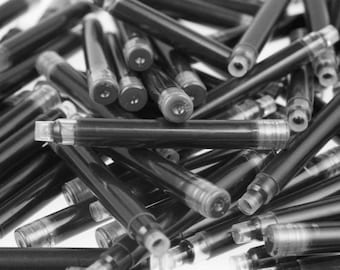 Black Ink Cartridge Refills, 50pcs - International Standard Fountain Pen Ink, 2.6mm Bore, Disposable, Calligraphy & Fountain Pen Refills