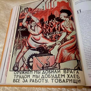 Vintage 1980 book album illustrated history of the ussr. 495 pgs.