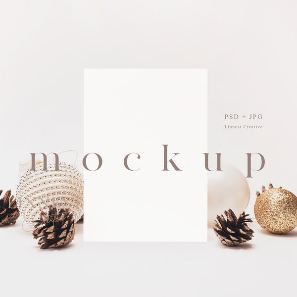 Christmas card mockup, 5x7 Holiday card mockup Smart Object, Minimalist modern postcard mock up, Neutral card mockup simple white