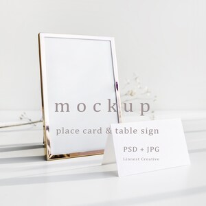 Tischschild und Tischkarte Mockup, Blank white card mockup, Hochzeit Papeterie Mockup, Minimalistischer Stil Klappkarten Mockup, Sitz mockup