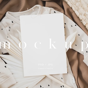 Babyshower uitnodigen mockup, 5x7 kaart mockup, Gender neutrale kaart mockup, Minimale uitnodiging mockup, Moderne boho neutrale tinten kaart mockup
