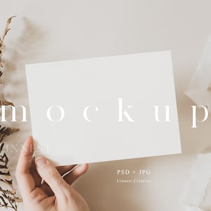 Wenskaart landschap mockup, Bruiloft mockup, Minimalistische kaart mockup, Stationaire mockup, 7x5 Card mockup Smart Object horizontaal 023