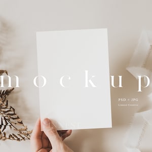 Mockup della carta Boho, Mockup della carta 5x7 Smart Object, Mockup del biglietto di auguri, Mockup dell'invito, Mockup della carta bianca, Mock up del matrimonio stazionario 023