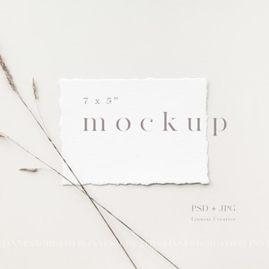 7 x 5" kaart mockup, Deckle edge kaart mockup, minimalistische lege witte kaart, bruiloft briefpapier mockup, gescheurde rand kaart, horizontale kaart mockup