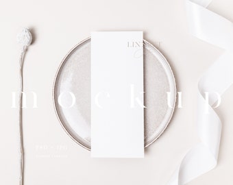 Minimaal trouwmenu mockup, 3,75 x 9 inch menu mockup, bruiloft briefpapier mockup, minimalistisch modern tafelmodel, mockup witte kaart