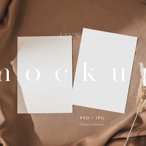 Dubbele kaart mockup 5x7, Wenskaart uitnodigen mockup, Boho kaart mockup, Neutrale kaart minimalistische mockup, Witte kaart mockup bruiloft 03