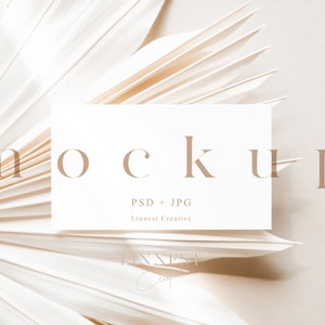 Boho Visitenkarten Mockup, Erdige neutrale Tischkarten Mockup, Modernes Hochzeit Briefpapier Smart Objekt Mockup, Minimales Branding Mockup 02