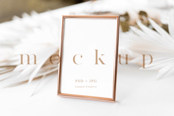 4x6 Table number mockup, Wedding table number sign mockup, Boho modern seating frame mockup, Dining table sign in gold frame mockup 08