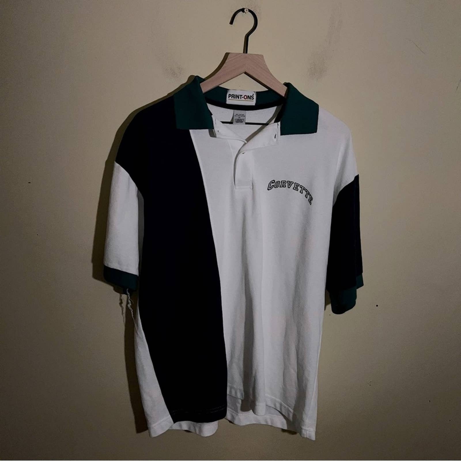 Vintage 1990s Charlotte Hornets NBA Color Block Polo Shirt / NBA / 90s Streetwear / Athleisure / Sportswear / Coach Shirt / Embroidered